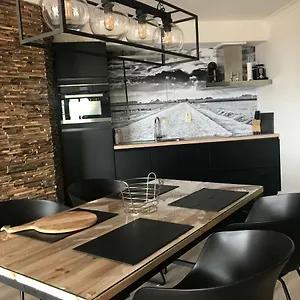 Appartement Residentie Hydro Palace, Zeedijk 250!, Ostende